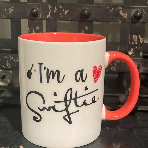 Swift fans.  Swiftie coffee mug - Picture 2 of 3